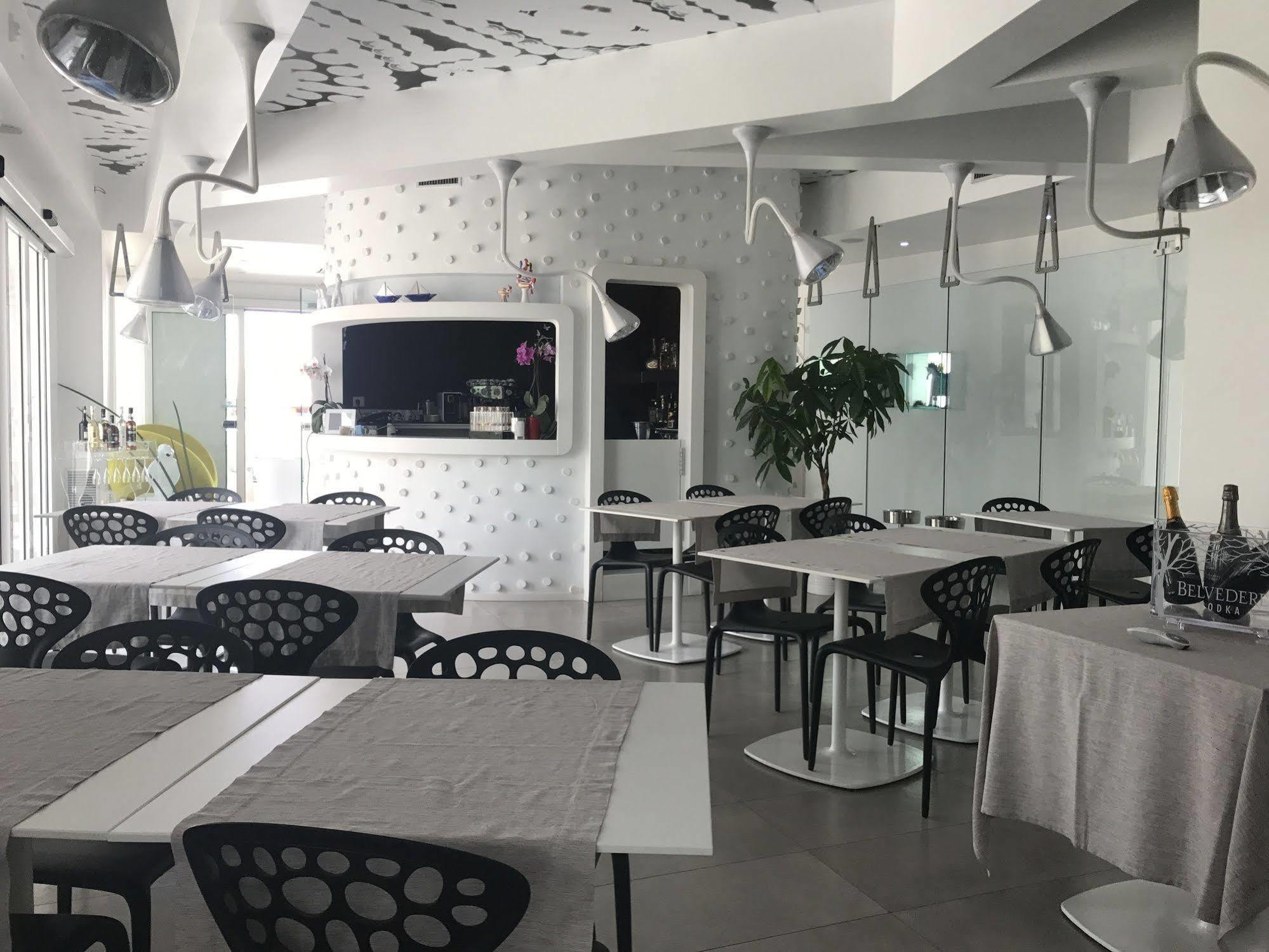 Quihotel Porto Cesareo Εξωτερικό φωτογραφία